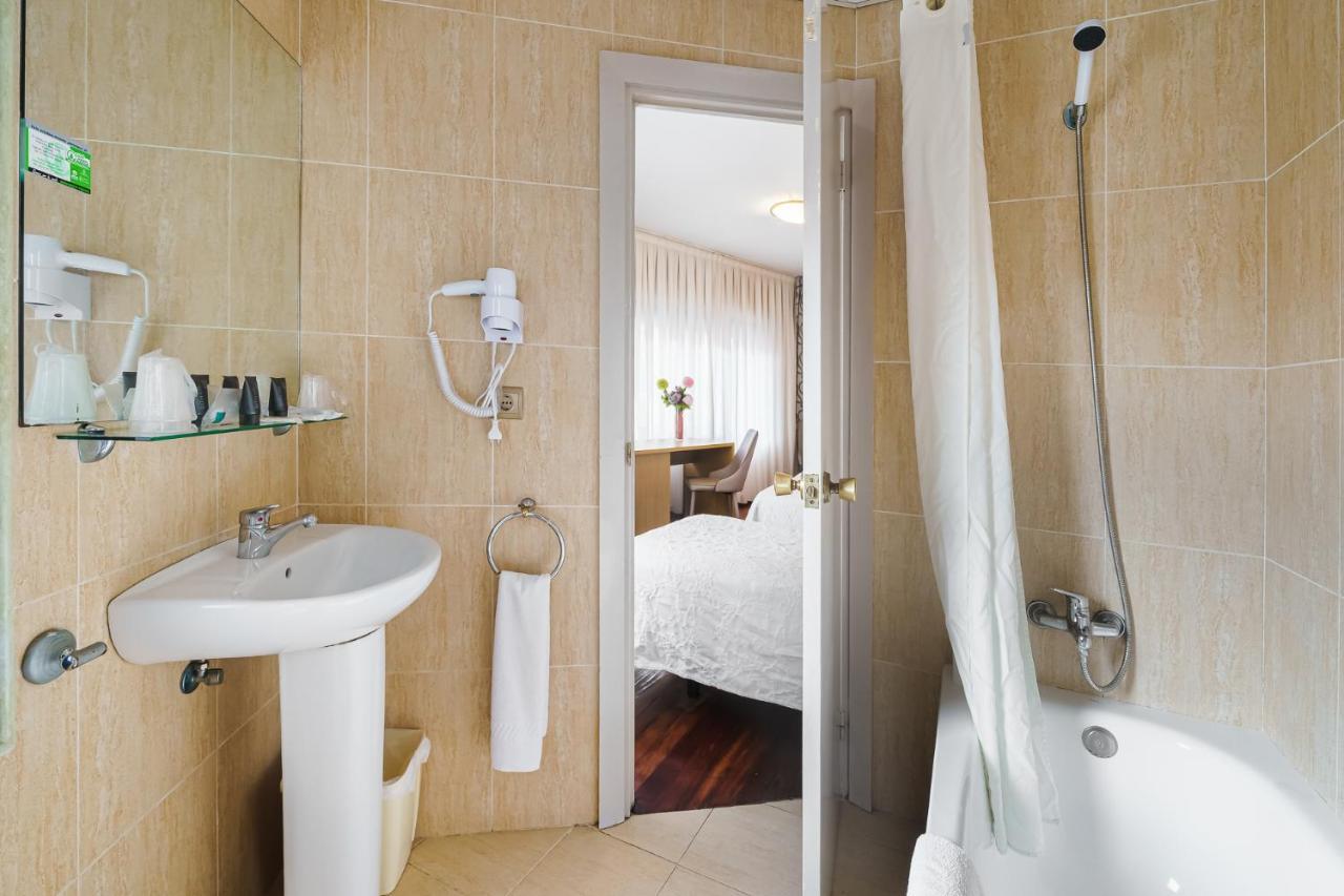 Hotel Regio Torrelavega Eksteriør bilde